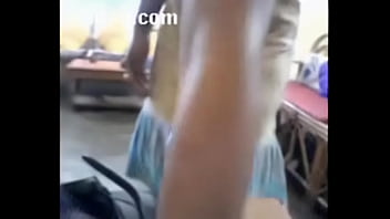 Pelayan India Yang Melayani Nafsu Majikan Rumahnya