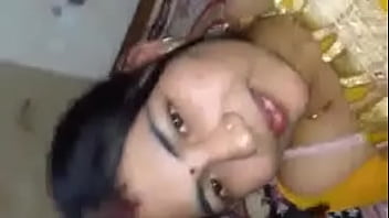 Gadis India Yang Menggoda