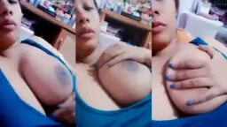 Febi Uting Coklat, Toket Gede Diremas-remas Sampai Ahh