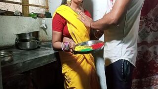 Holi Berubah Jadi Pesta Nafsu Devar Dan Bhabhi Di Ranjang