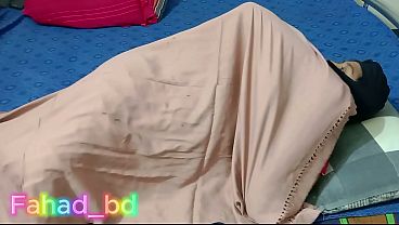 Kakak Tiri Desi Dihardcore Adik Tirinya – Episode 1