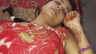 Gadis Desa Baru Menikah, Ranum Dan Menggoda
