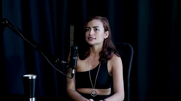 Ibu Tahu Aku Berorgia, Belum Sempat Rekam Dengan Waria, Lalu Memutuskan Berhenti Untuk Sembuh, Dijuluki “bintang Porno Evangelis” – Kamilla Werneck (sheer/red)