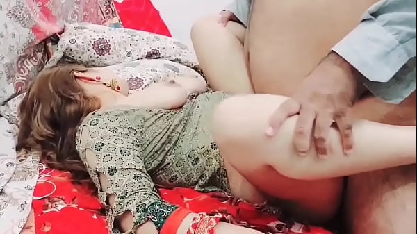 Bhabhi India Mesum Dengan Makelar Properti, Suara Hindi Jelas Dengan Obrolan Kotor