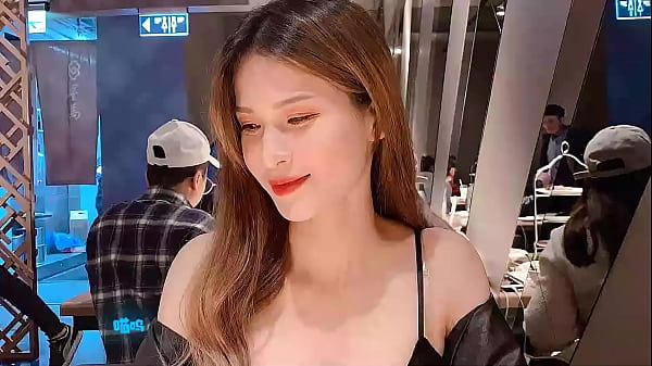 熟睡中的浪女被偷襲，竟發現前所未有的快感！
