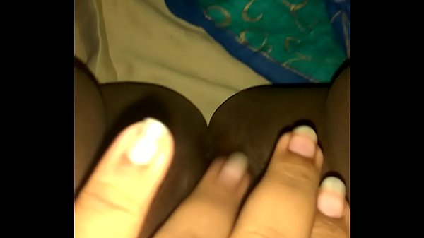 Gadis Desi Menggoda Diri Sendiri