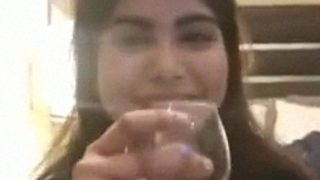 Gadis Kampus Telanjang Di Hotel Sialkot, Siap Melayani Sepenuh Waktu