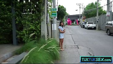 Bokep Abg Indonesia Pertama Kali Live Streaming Malu