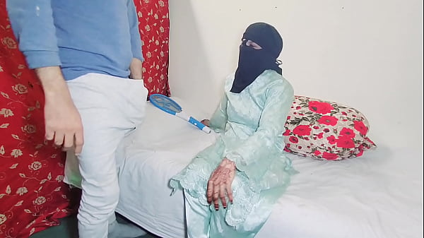 Anal Ganas Doggystyle Dengan Pacar India Montok, Ngentot Pantat Besarnya Pakai Kontol Gede Sambil Ngomporin Pake Bahasa Hindi