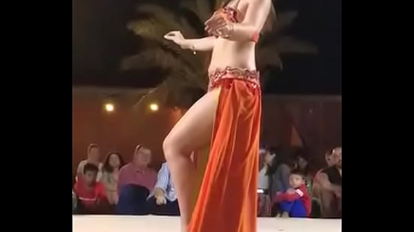 Tarian Menggoda Dari Timur Yang Membakar Nafsu