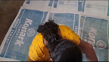 Gadis India Seksi Dan Adik Tiri Ganteng Dengan Kontol Besar Jadi Pasangan Mesum
