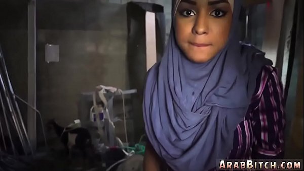 Pelayanan Arab Jantan Di Titik Jatuhnya Bokong, 23km Dari Pangkalan