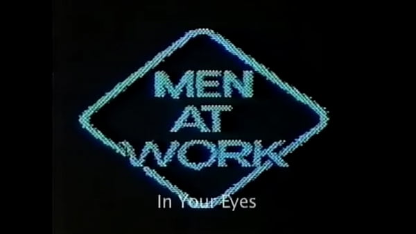 Nonton Men At Work Live 1983, Panas Dingin Gairah Di Panggung Malam Itu, Goyangannya Bikin Basah!