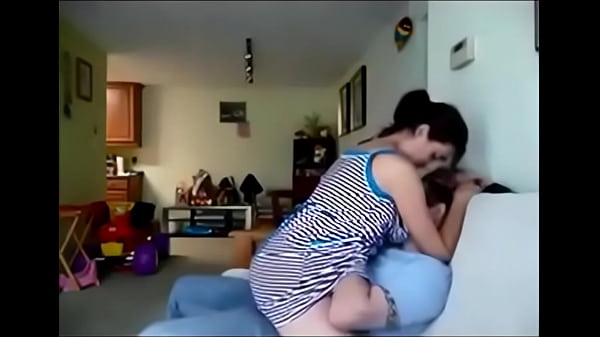 Gadis India Panas Direkam Dalam Video Webcam Amatir Yang Menggoda
