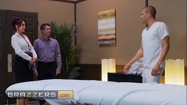 Kisah Nyata Istri Sange – Monique Alexander Dan Xander Corvus – Spa Untuk Ibu Rumah Tangga Yang Horny – Brazzers