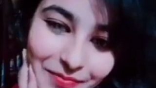 Selfie Bugil Desi Bikin Makin Pengen—kepingin Liat Lebih Dalam