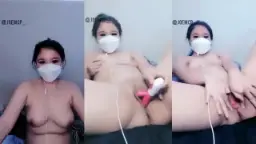 Vialin Kocok Memek Sampai Muncrat