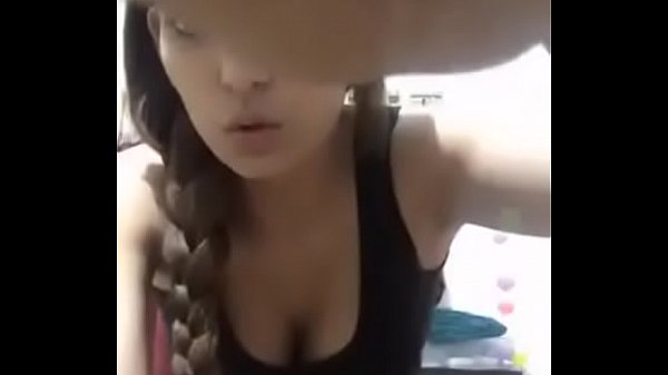 Desi Cewek Bikin Ngilu, Siap Bikin Lo Makin Panas.