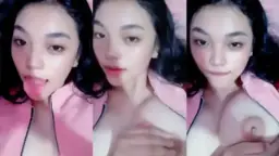 Vcs Pink Laras Si Tiktoker Cantik Yang Bikin Mendingin