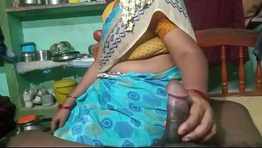 Video Bokep Anak Tiri Sama Ibu Tiri Di Desa, Gaya Rumahan Bikin Makin Nafsu