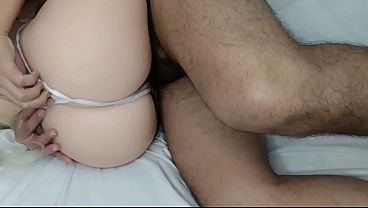 Soteli Behen Ne Soteli Bhi Se Marwai Apni Chuti, Nafsi Nafsi Sex Panas Banget.