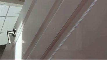 Ibu Tiri Montok Penuh Rahasia Nafsu Terlarang ~ Lauren Phillips ~ Fantasi Rumah Tangga ~ Scott Stark