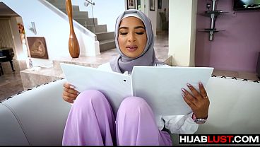 Hijab Babe Babi Belajar Nyedot Kontol Biar Cepet Adaptasi – Hijablust