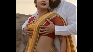 Desi Bhabhi Saree Nyepong, Montok Digebukin Mesum