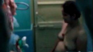 Bhabhi Spied In Bathroom Video