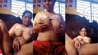 Desi Bhabhi Telanjang Bugil Pamer Susu Putih Mulus Dan Memek Basah Kuyup
