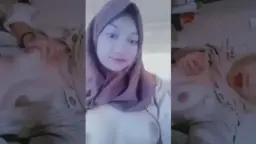 Masih Smp Tapi Udah Berani Buka Jilbab Sambil Mainin Toket Sendiri